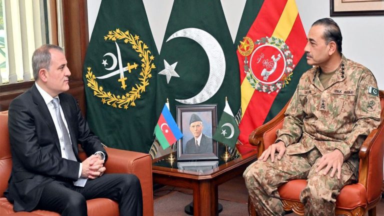 Army Chief, Foreign Minister of Azerbaijan discussed regional stability