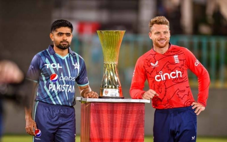 Part of the third match between Pakistan and England was influenced by the bar