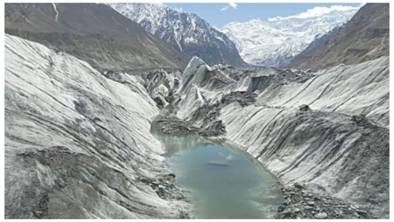 Due to the melting of glaciers in Gilgit flood situation has arisen