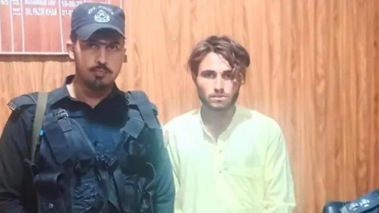 Haripur An Afghan citizen who desecrated the Pakistani flag was arrested