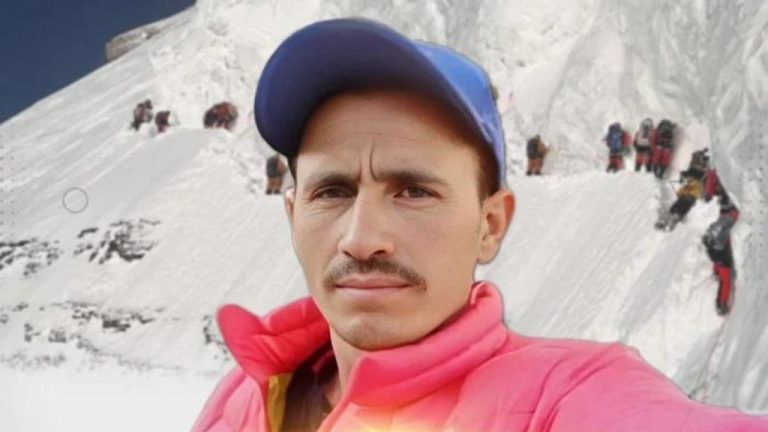 How was the body of Pakistani mountaineer Hasan Shagri transferred to Skardu