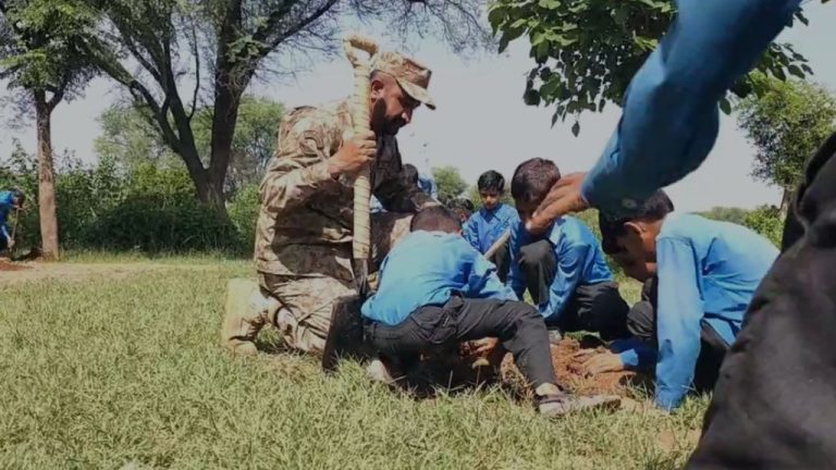 More than 1000 saplings were planted in Bhimbar Azad Kashmir with the support of Pakistan Army