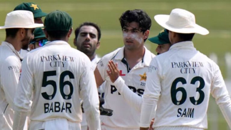 What number has Pakistan reached on the ICC Test Team Ranking