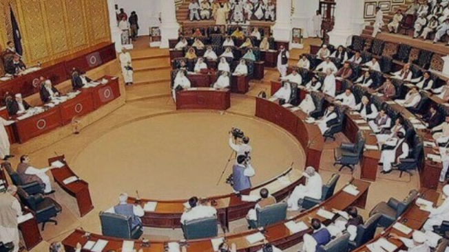 خیبرپختونخوا اسمبلی میں بات کرنے کیلئے زبانوں کی تعداد 6 ہوگئی The number of languages available for speaking in the Khyber Pakhtunkhwa Assembly has increased to 6.
