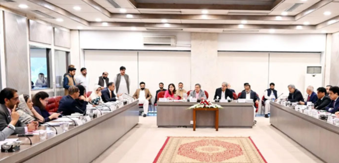 مشترکہ پارلیمانی کمیٹی نے 27ویں آئینی ترمیم کی متفقہ منظوری دیدی Joint Parliamentary Committee unanimously approves 27th Constitutional Amendment