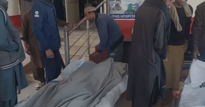 مری میں مٹی کا تودہ گرنے سے 3 مزدور جاں بحق، 2 زخمی Murree: 3 laborers killed, 2 injured in landslide