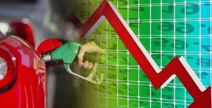 وفاقی حکومت کا نئے سال پر عوام کو پہلا تحفہ، پٹرول او ڈیزل کی قیمتوں میں بڑی کمی کا اعلان The federal government's first gift to the public on the New Year