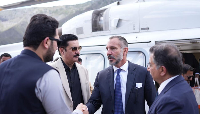 پرنس رحیم آغا خان کا گلگت بلتستان اور چترال کا دورہ مکمل، لوئر چترال میں اعلیٰ سطح ملاقاتیں