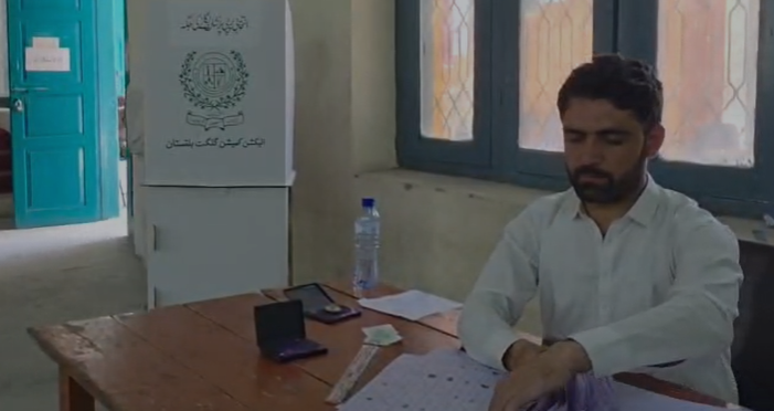گلگت بلتستان اسمبلی کے لیے انتخابات ، پولنگ کا وقت ختم،ووٹوں کی گنتی جاری Elections for Gilgit-Baltistan Assembly, polling time is over