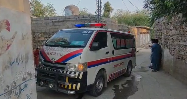 اٹک میں بیٹے کی فائرنگ سے ماں اور ایک بیٹی جاں بحق Mother and daughter killed in son's shooting in Attock