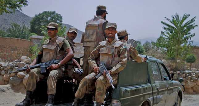 سکیورٹی فورسز کی بلوچستان کے مختلف علاقوں میں کامیاب کارروائیاں، 17 دہشت گرد ہلاک Security forces conduct successful operations in different areas of Balochistan, killing 17 terrorists