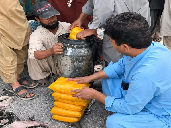 بلوچستان: ٹماٹروں سے لدے مزدا ٹرک سے 11کروڑ مالیت کی کرسٹل آئس برآمد