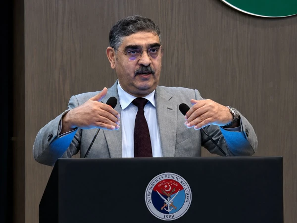 بلوچستان کے مسائل کا حل علیحدگی پسندی یا تشدد نہیں، سینیٹر انوارالحق کاکڑ