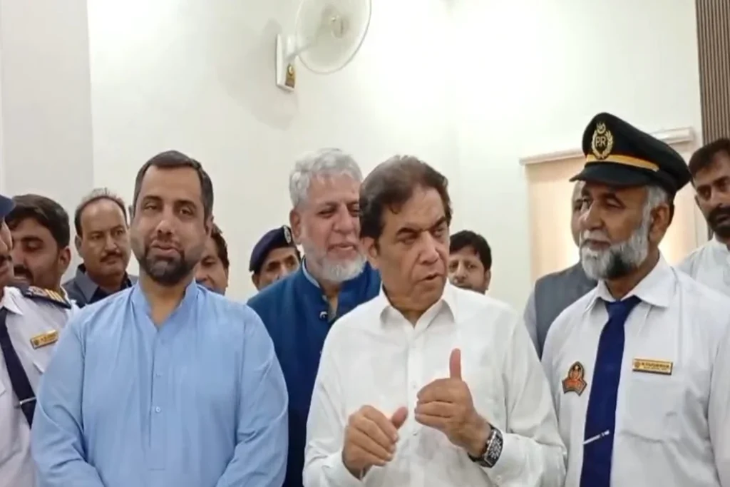 وزیراعظم محمد شہباز شریف کی ہدایت پر ریلوے ملازمین کے لیے جدید سہولیات، نئے رننگ رومز کا افتتاح