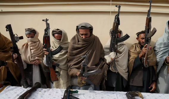 پاکستان سے افغانستان میں ہتھیاروں کی سمگلنگ کا افغان طالبان کا دعویٰ بے بنیاد، حقائق کے منافی قرار Afghan Taliban's claim of smuggling weapons from Pakistan to Afghanistan is baseless and contrary to facts