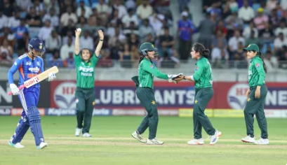 ویمن ٹی 20 ایشیا کپ، میچ میں بھارت نے پاکستان کو 7 وکٹوں سے شکست دیدی Women's T20 Asia Cup: India defeats Pakistan by 7 wickets