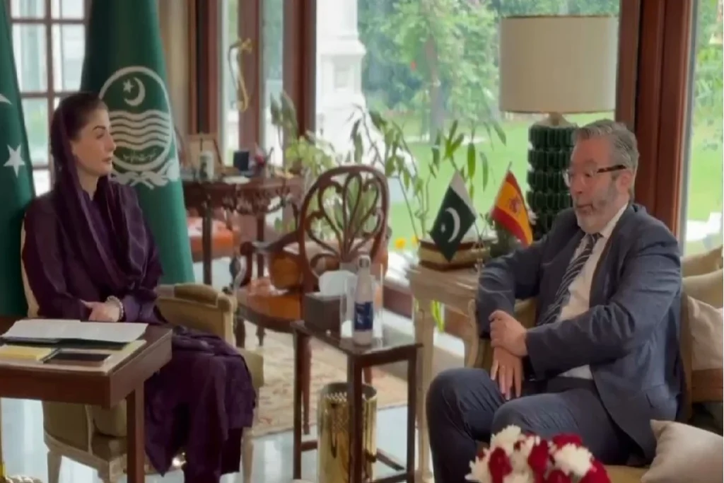 وزیراعلیٰ پنجاب مریم نواز شریف سے سپین کے سفیر کی ملاقات، دوطرفہ تعاون کے فروغ پر تبادلہ خیال