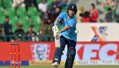 سہ ملکی ون ڈے سیریز ،انگلینڈ نے سری لنکا کو 55 رنز سے شکست دیدی Tri-nation ODI series: England defeated Sri Lanka by 55 runs.