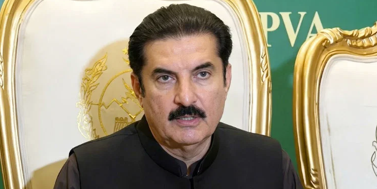 13 سال کا گند 3 دن میں صاف نہیں ہو سکتا، وقت لگے گا، گورنر خیبرپختونخوا فیصل کریم کنڈی The filth accumulated over 13 years cannot be cleared in 3 days; it will take time, says Khyber Pakhtunkhwa Governor Faisal Karim Kundi.
